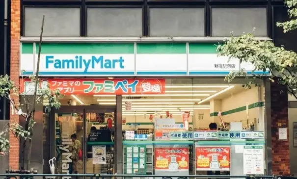日本便利店：不可或缺的便民服務(wù)