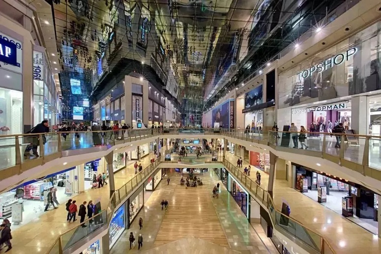 第五代商業(yè)模式：Shopping Mall