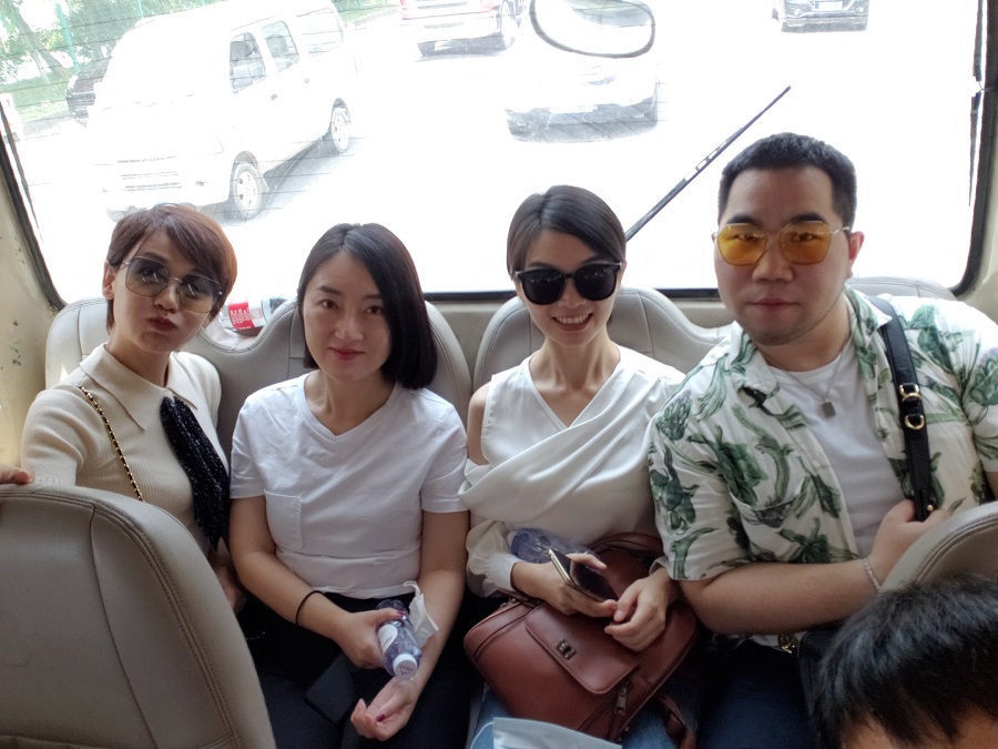 萬維設計2020年中會 | 乘風破浪，一路向前！